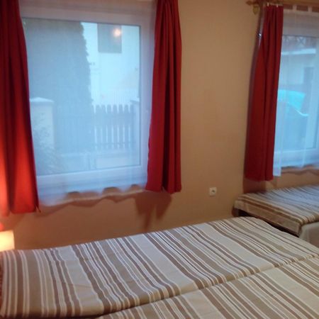Eva Vendeghaz Guesthouse Hajdúszoboszló Buitenkant foto