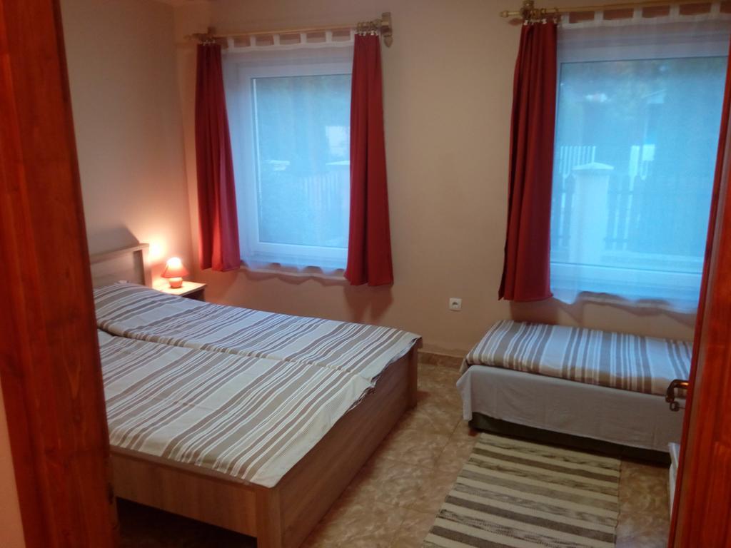 Eva Vendeghaz Guesthouse Hajdúszoboszló Buitenkant foto