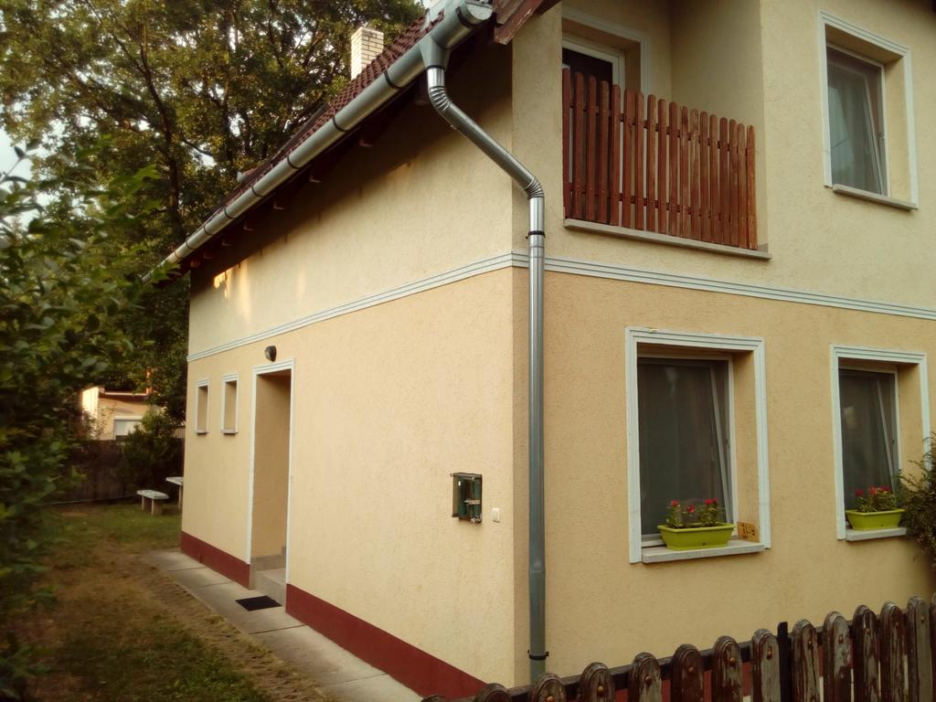 Eva Vendeghaz Guesthouse Hajdúszoboszló Buitenkant foto