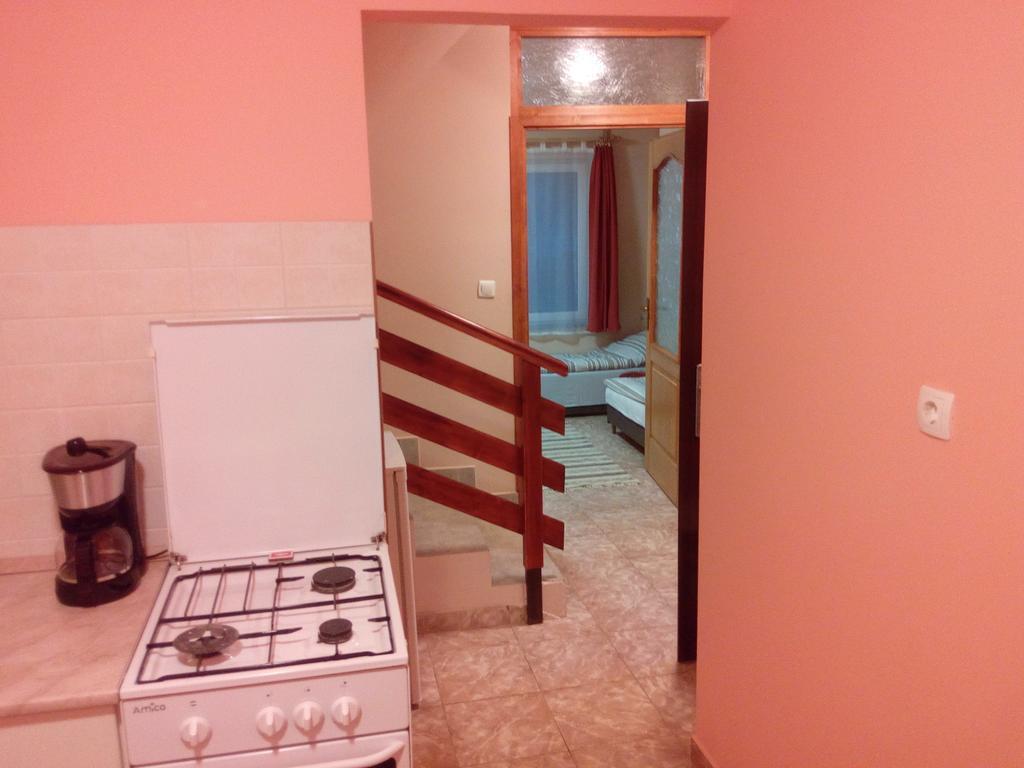 Eva Vendeghaz Guesthouse Hajdúszoboszló Buitenkant foto