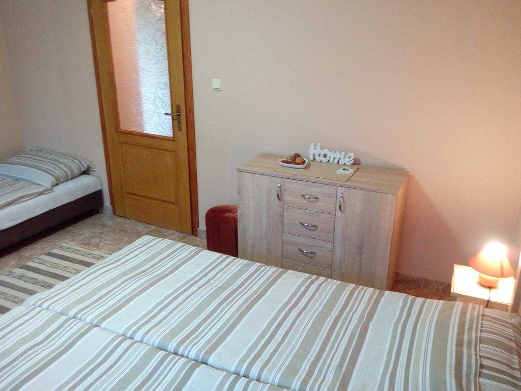 Eva Vendeghaz Guesthouse Hajdúszoboszló Buitenkant foto