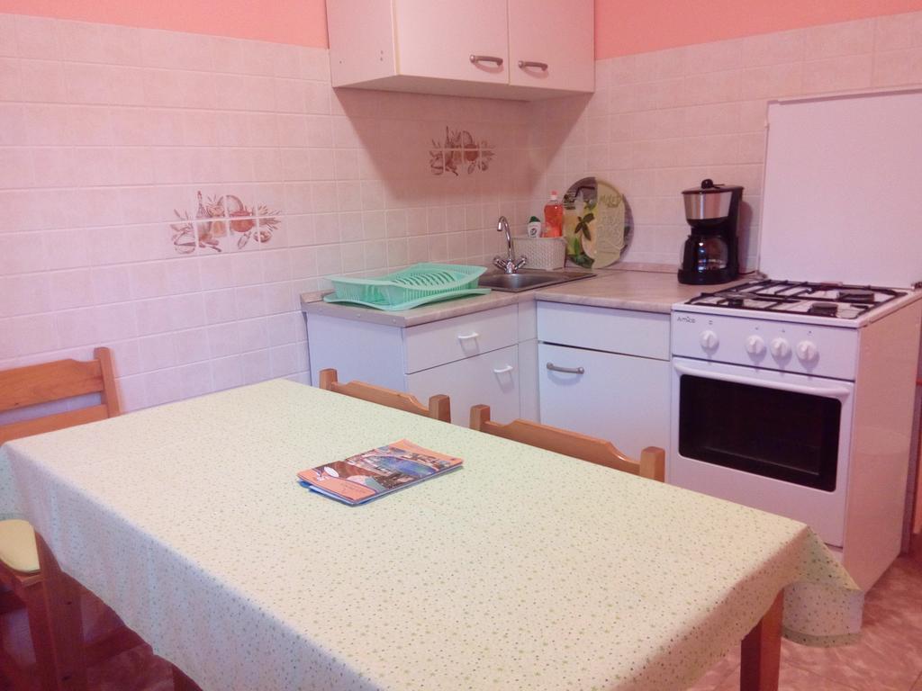 Eva Vendeghaz Guesthouse Hajdúszoboszló Buitenkant foto