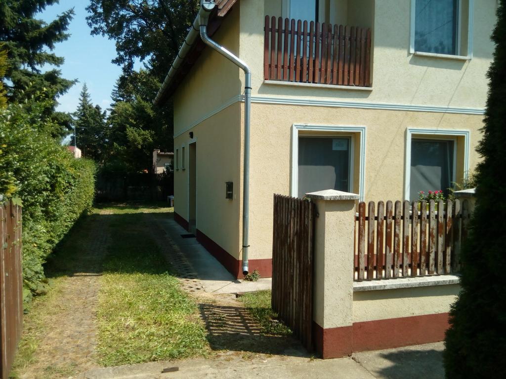 Eva Vendeghaz Guesthouse Hajdúszoboszló Buitenkant foto